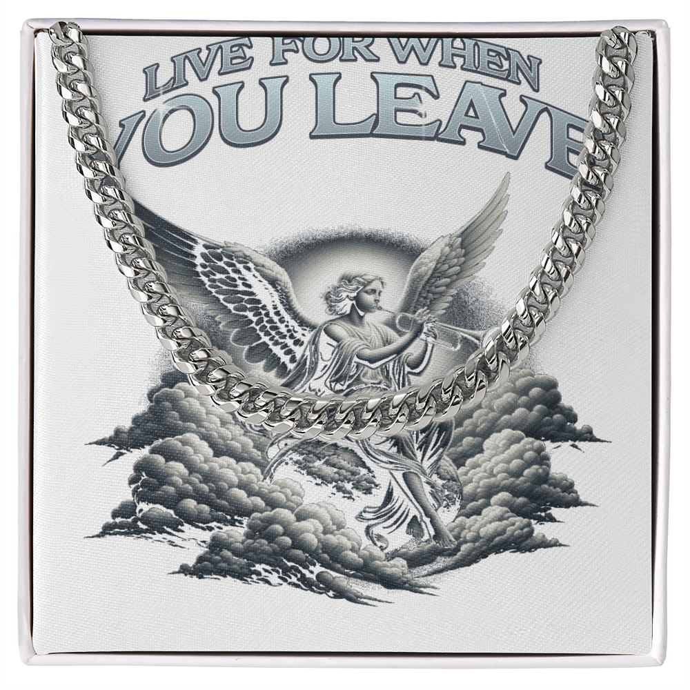 Accessories: Cuban Link Chain